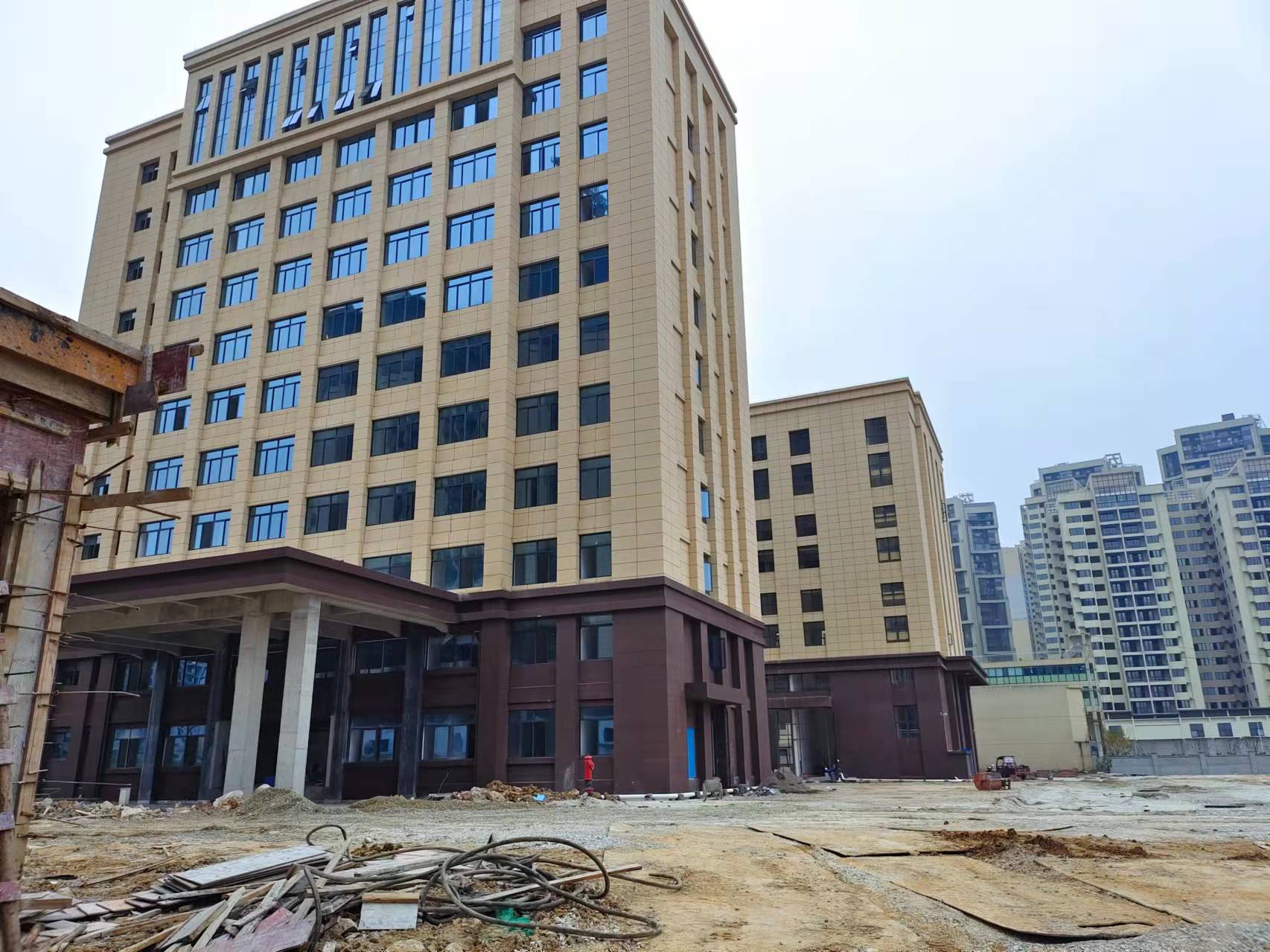 桂林市 桂林市防洪及漓江水利调度中心和物资仓库 4台